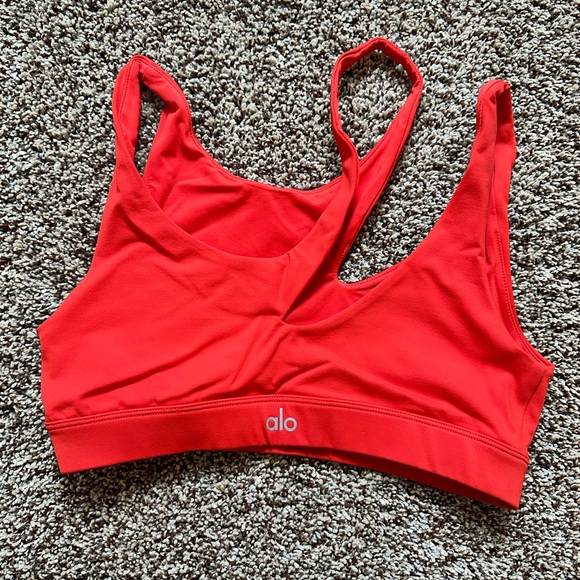 ALO Yoga Peak Sports Bra - Size Small - Picture 2 of 3